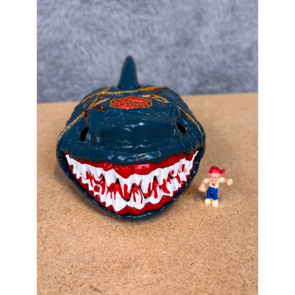 Mighty Max Caught in the Jaws of Doom Shark Playset‎ Bluebird Toys 1992 Vintage